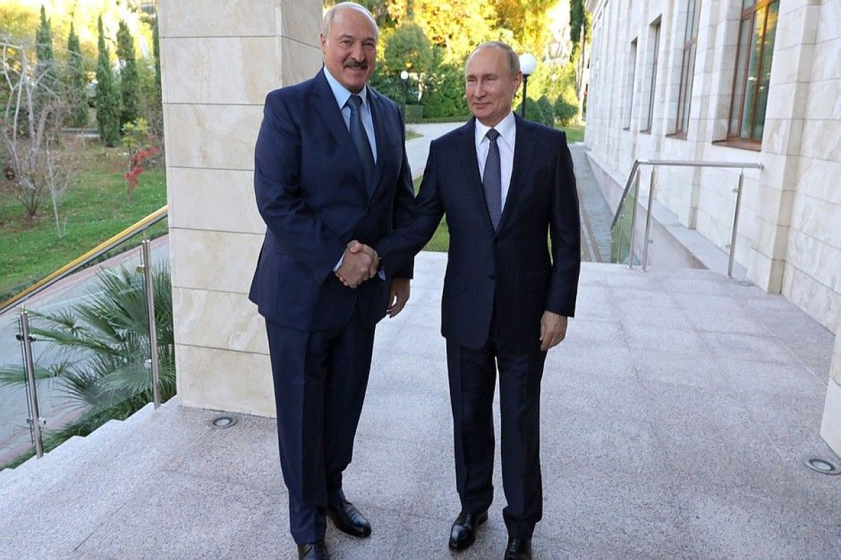Aleksandr Lukaşenko və Vladimir Putin