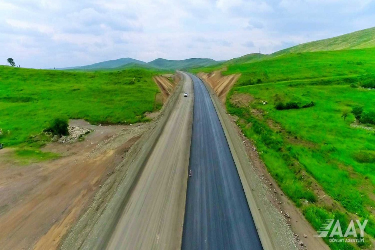 Construction of Fuzuli- Hadrut highway being continued rapidly