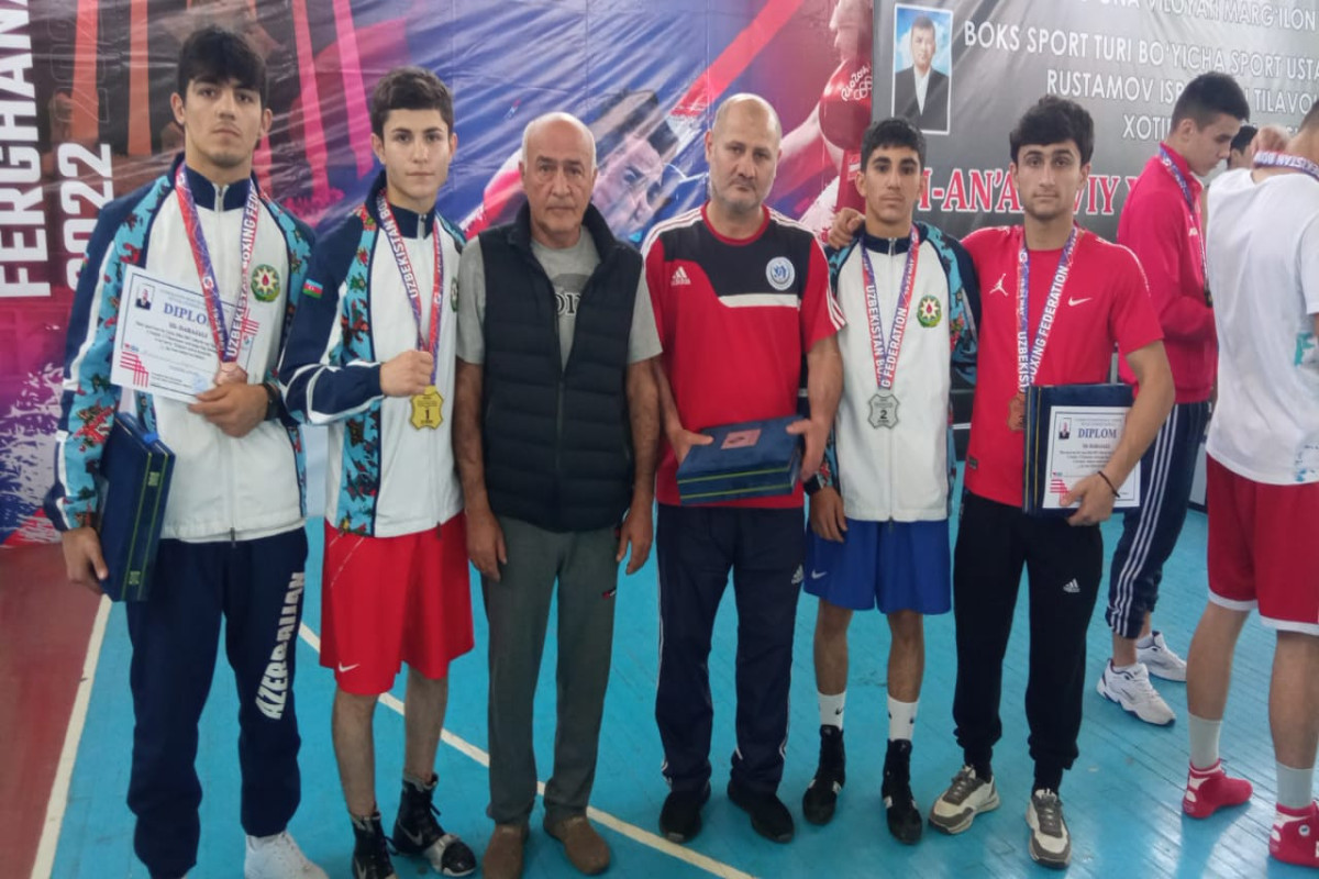 Azərbaycan boksçuları Özbəkistanda beynəlxalq turnirdə 4 medal qazanıb