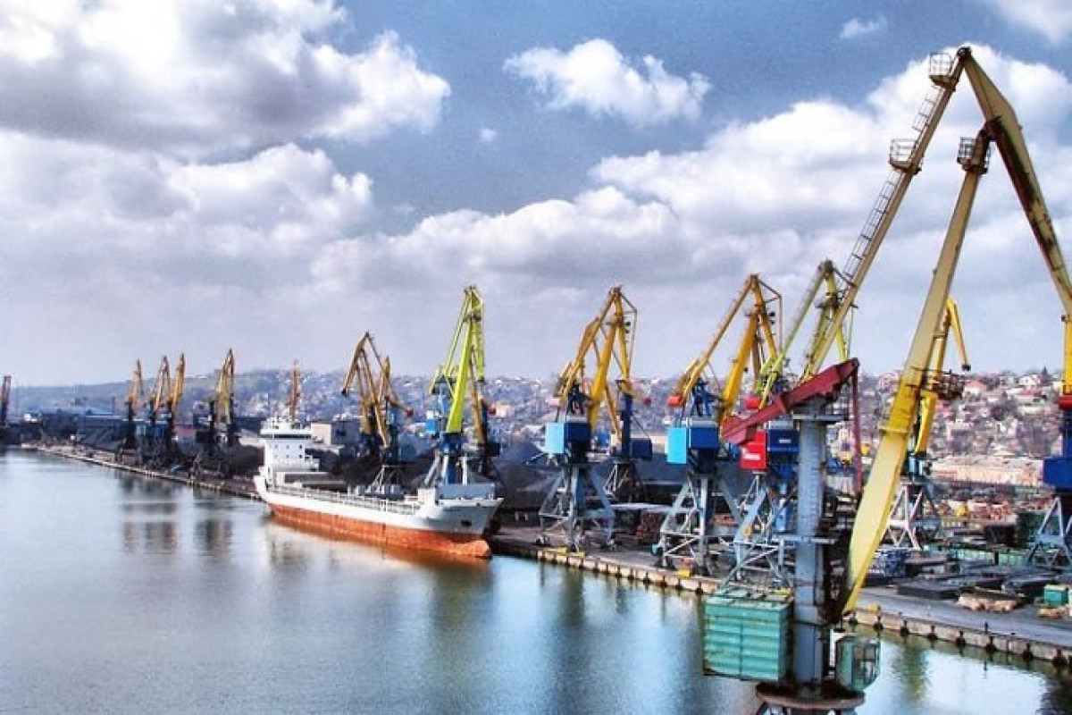 Britaniya kəşfiyyatı: Ukrayna limanlarının bağlı qalması əsas qidalar üzrə qiyməti artıracaq