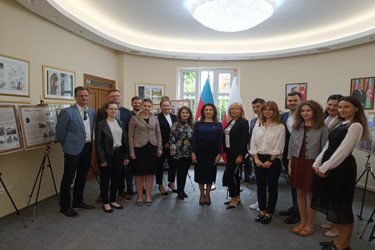 Польские журналисты посетят Азербайджан