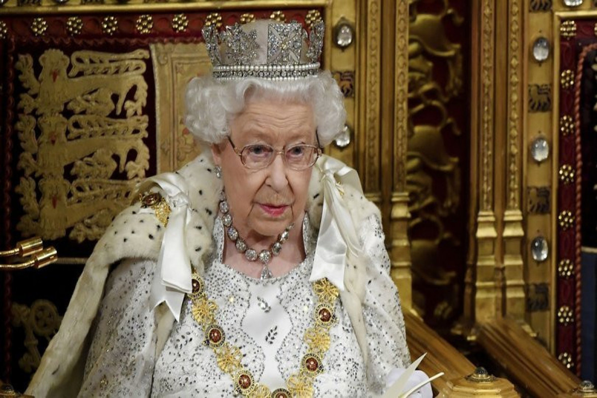 Queen Elizabeth II congratulates Azerbaijani President