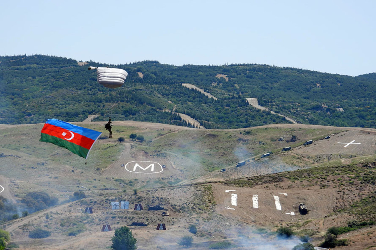 Азербайджанские военнослужащие выполнили задачи на учениях «Эфес-2022»