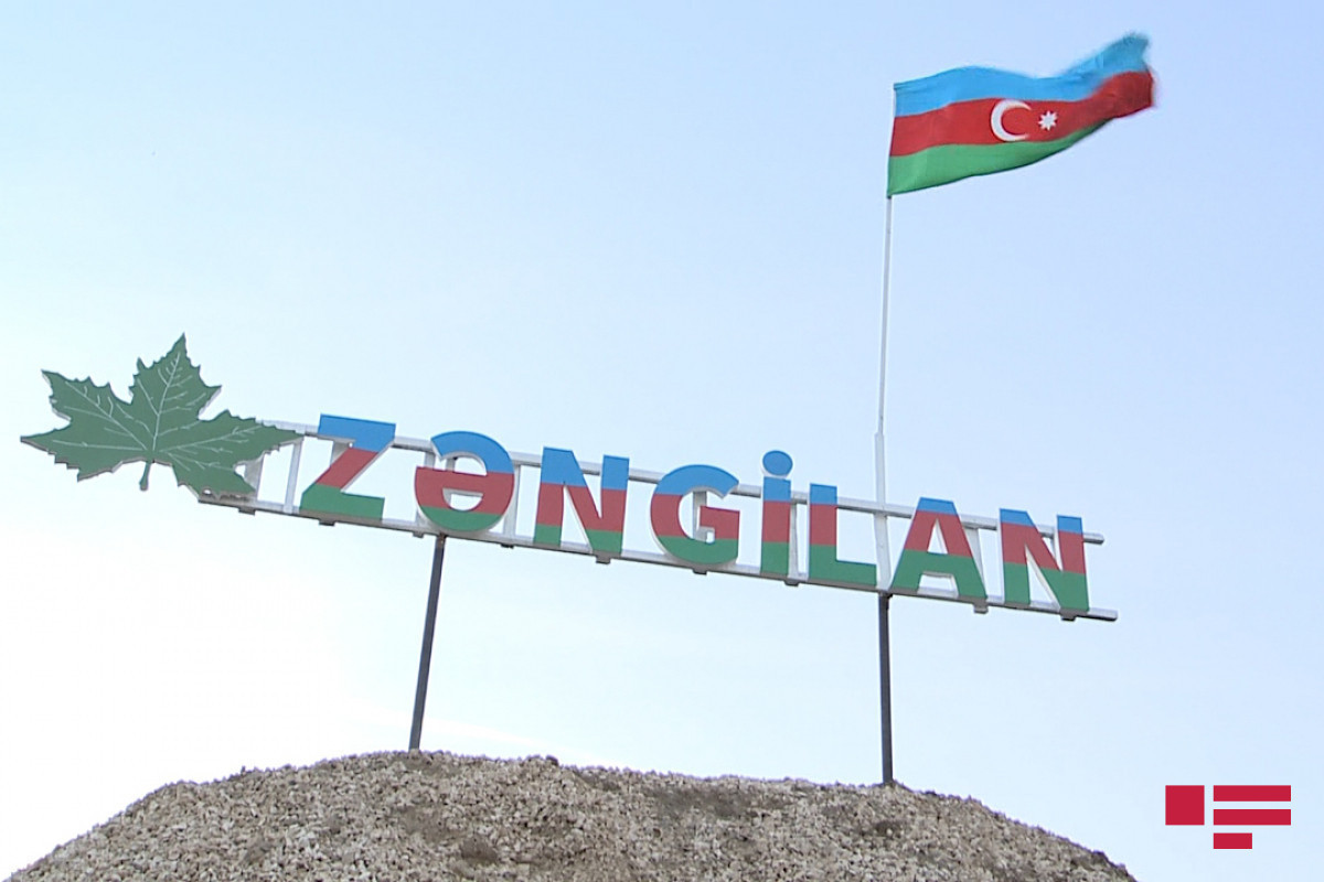 Президент Ильхам Алиев и первая леди Мехрибан Алиева совершили поездку в Зангиланский район