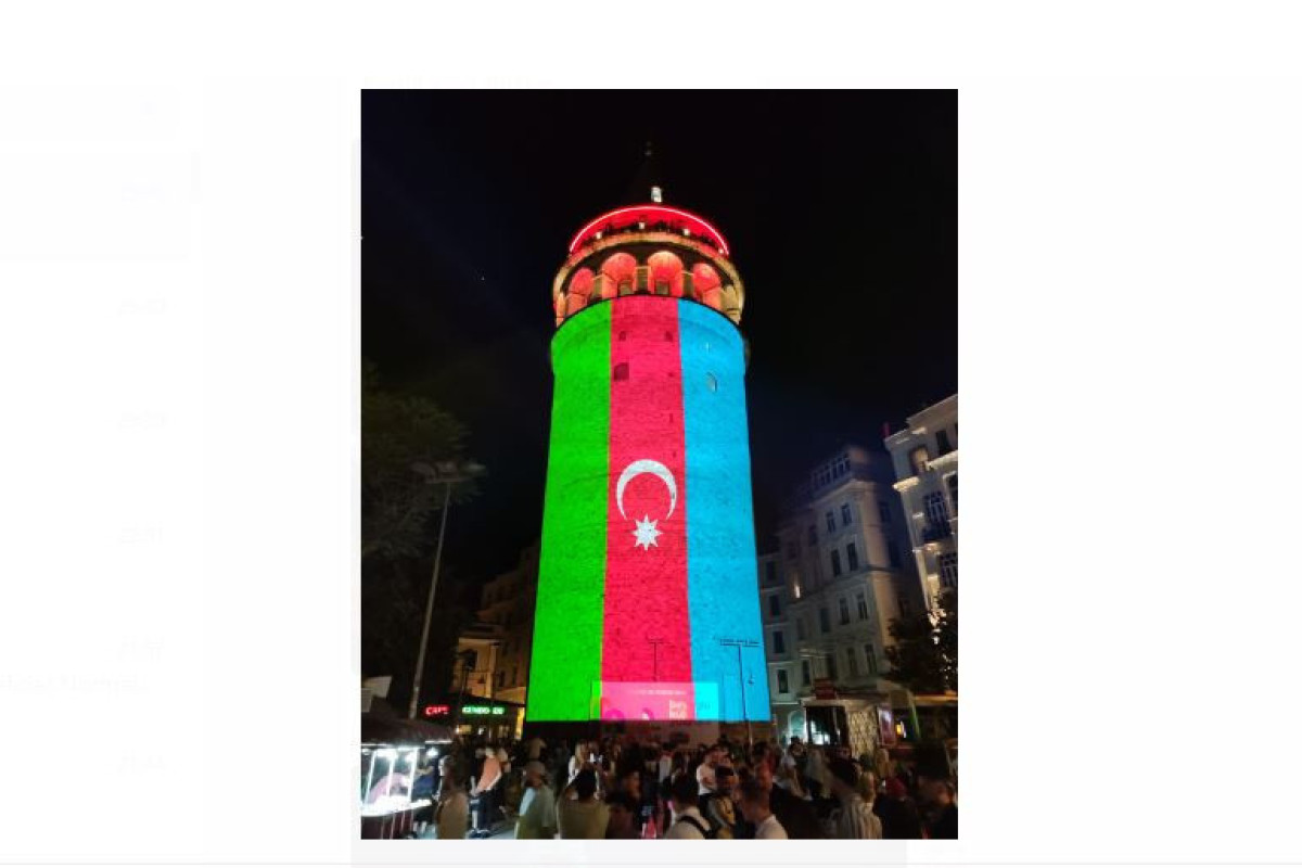Достопримечательности Стамбула окрасились в цвета азербайджанского флага-ФОТО 