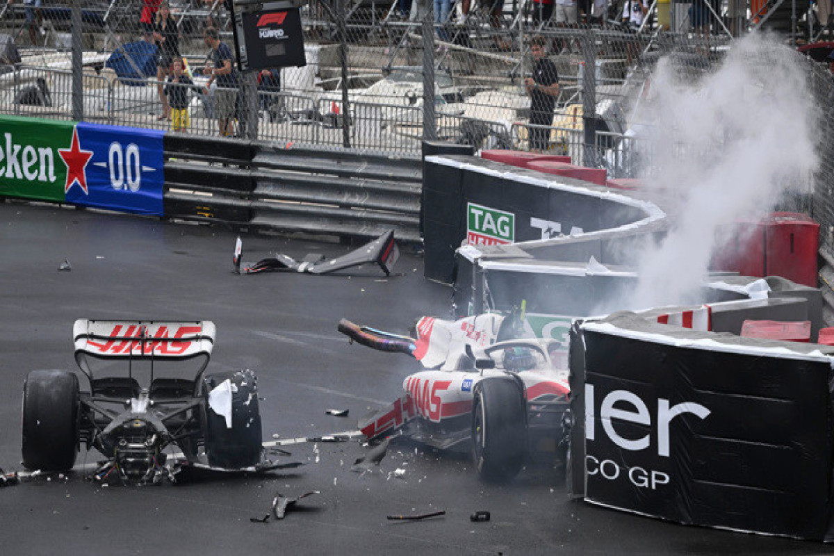 “Formula 1” üzrə Monako Qran-prisində qəza olub, yarış dayanıb