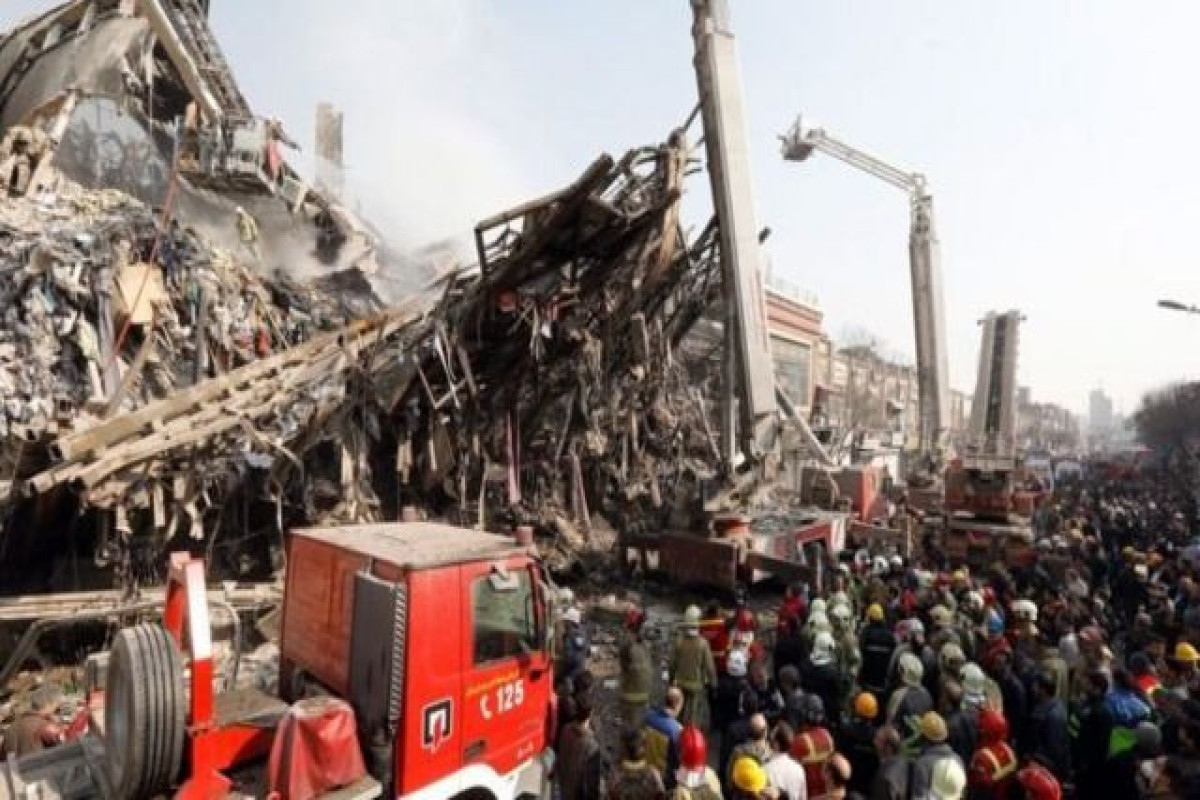 İranda binanın çökməsi nəticəsində ölənlərin sayı 31 nəfərə çatıb