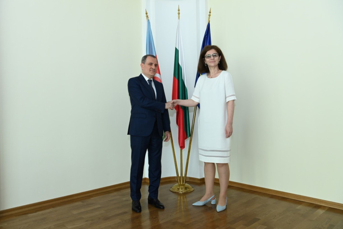 Ceyhun Bayramov və Teodora Gençovska