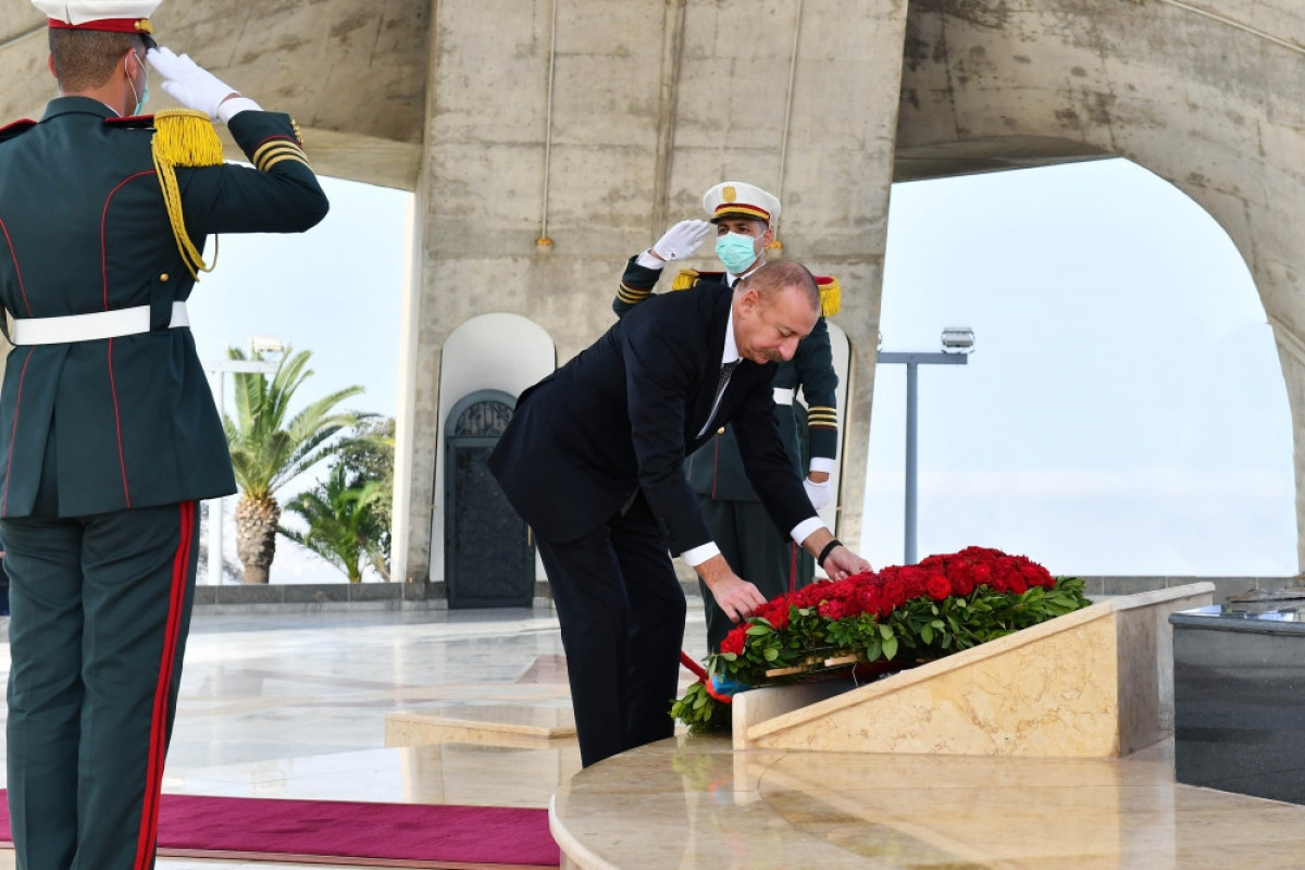 President Ilham Aliyev visited Martyrs Memorial and Mujahid Museum in capital city Algiers-UPDATED 