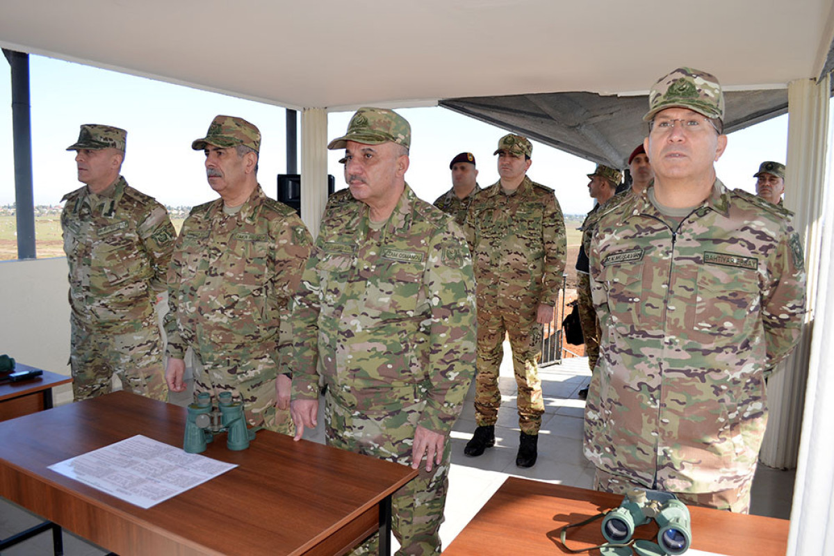 Azerbaijan's Defense Minister watched exercises of Special Forces military units, inspected combat readiness in southern regions-VIDEO 