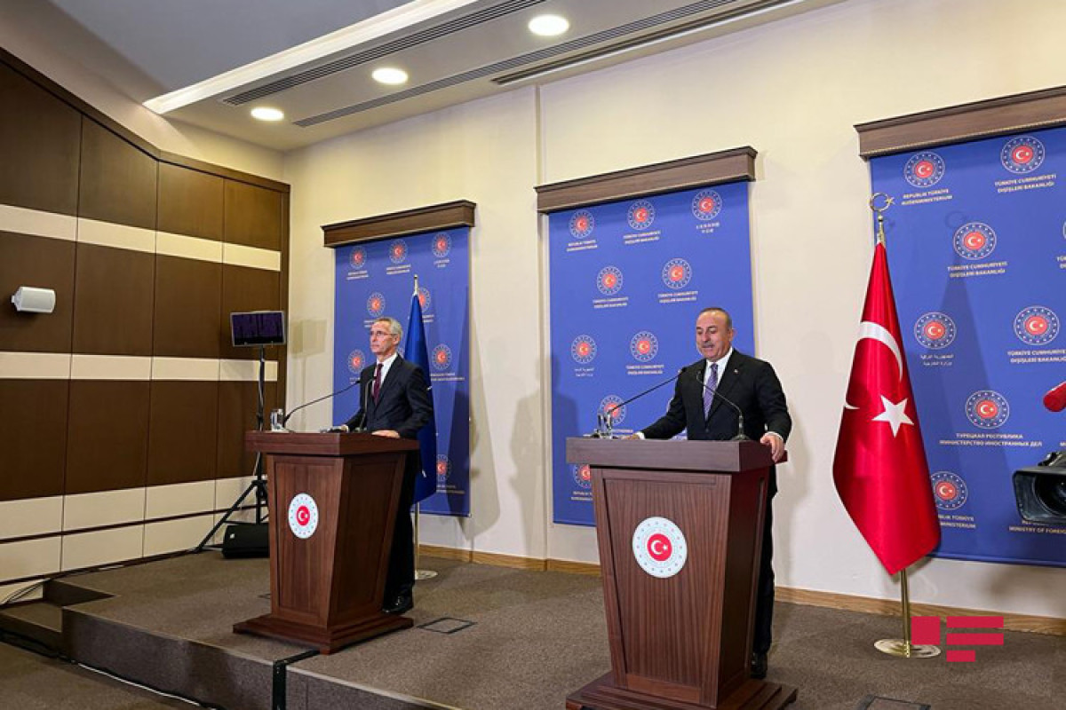 Turkish FM meets with NATO Secretary-General -PHOTO 
