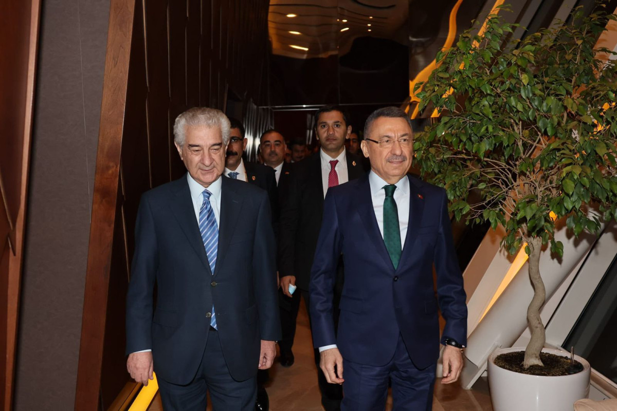 Вице-президент Турции прибыл в Азербайджан-ФОТО 