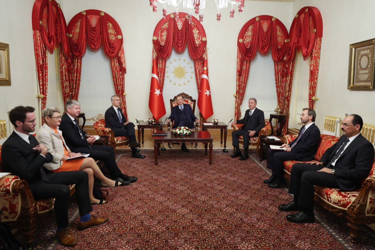 İstanbulda Ərdoğanla Stoltenberq arasındakı görüş başa çatıb - FOTO  - YENİLƏNİB 