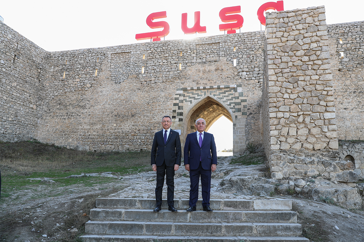 Əli Əsədov və Fuat Oktay Şuşada olublar - YENİLƏNİB 