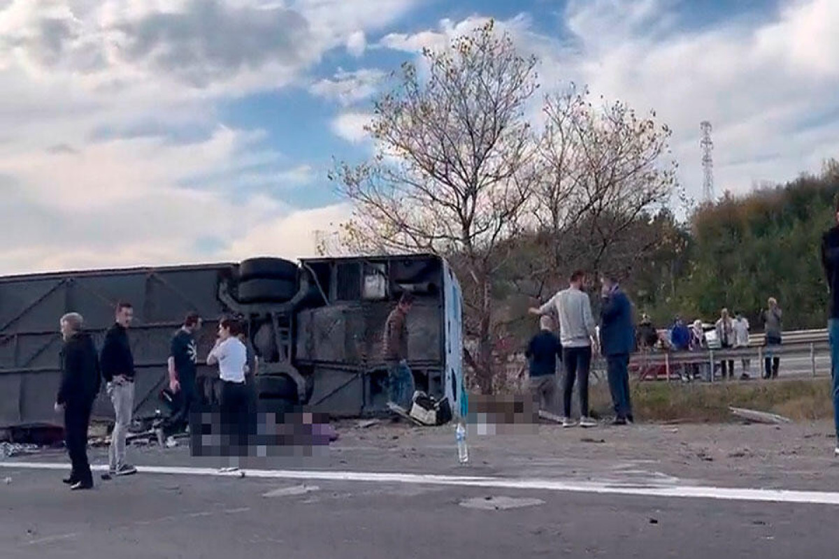 В Турции разбился пассажирский автобус, погибли три человека, 32 пострадали-ОБНОВЛЕНО 