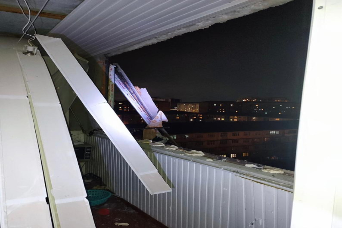 Sumqayıtda yaşayış binasında partlayış olub  - FOTO  - VİDEO 