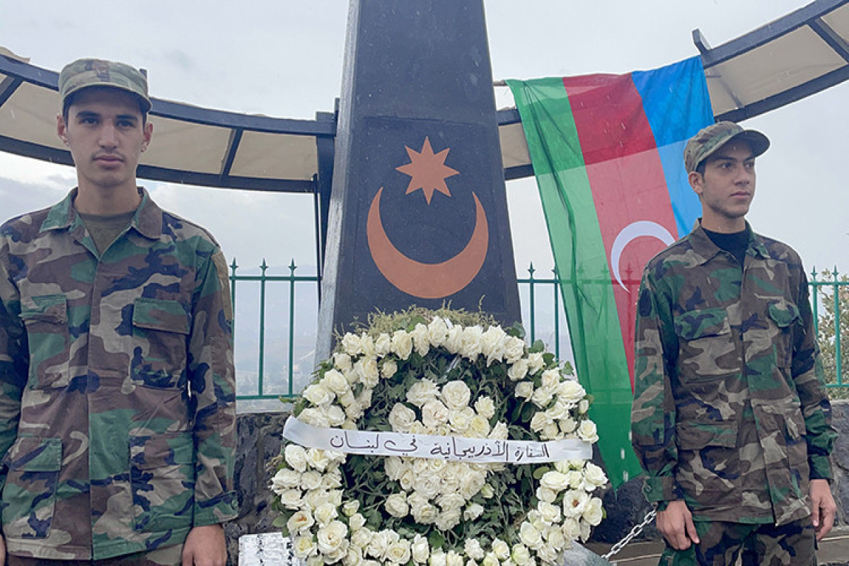 В Ливане воздвигнут памятник шехидам Отечественной войны.