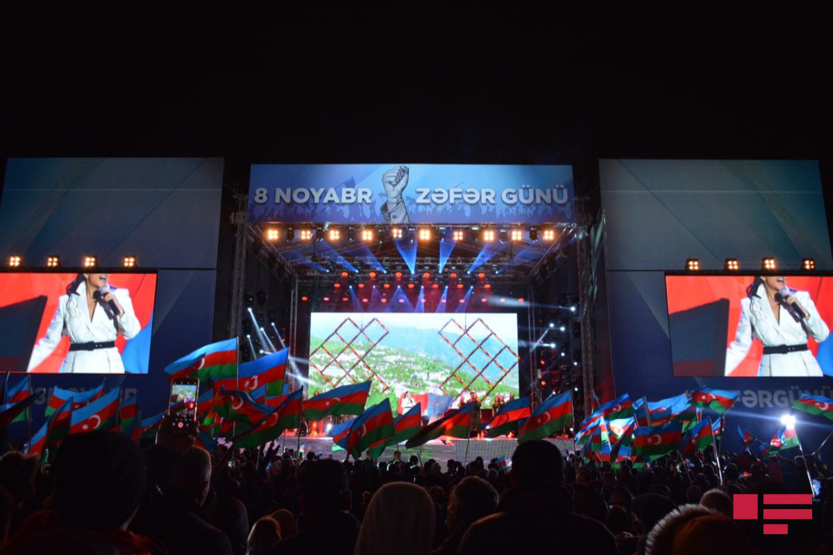 По случаю Дня Победы организован праздничный концерт, в Приморском национальном парке и в Шуше состоялся фейерверк -ФОТО -ВИДЕО -ОБНОВЛЕНО 