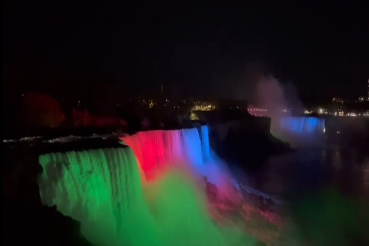 Niagara Falls lit up with colors of Azerbaijan’s Flag-VIDEO 