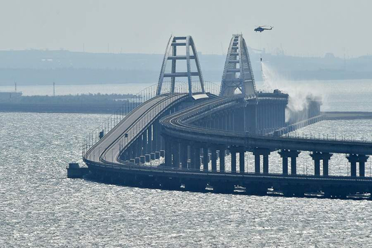 Британская разведка: Крымский мост не заработает полностью до сентября следующего года
