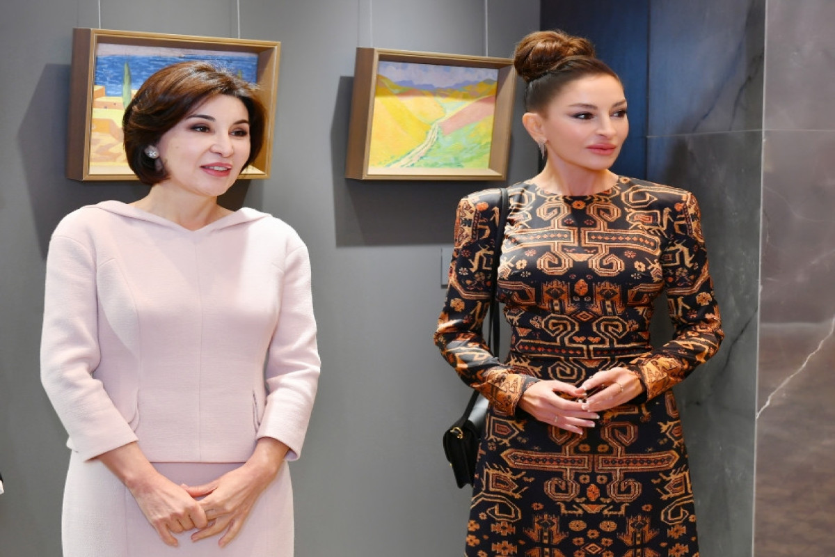 First Lady of Azerbaijan Mehriban Aliyeva viewed "Colors of Uzbekistan" exhibition in Samarkand-PHOTO 