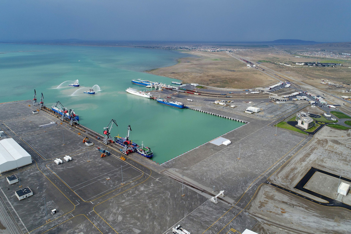 Türkiyə şirkəti Bakı limanına 30 milyon dollar investisiya yatırır