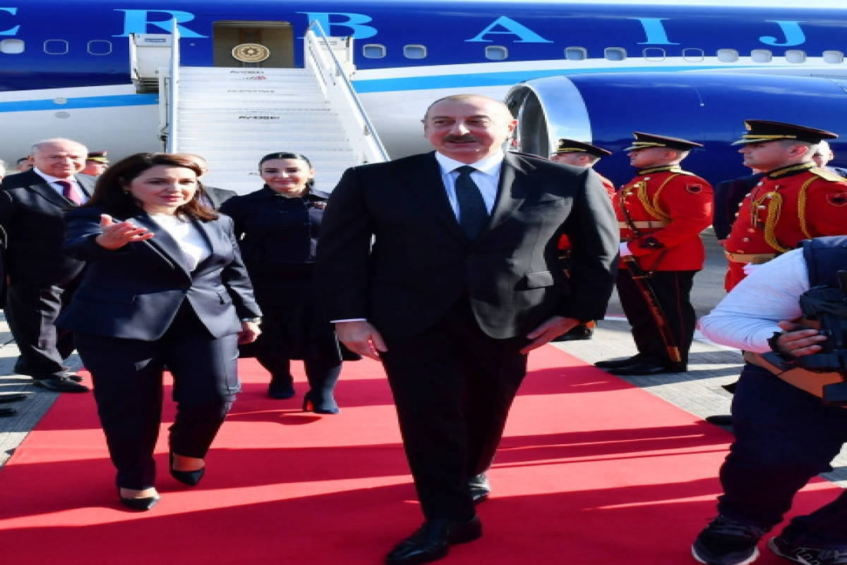 Президент Азербайджана Ильхам Алиев прибыл с государственным визитом в Албанию