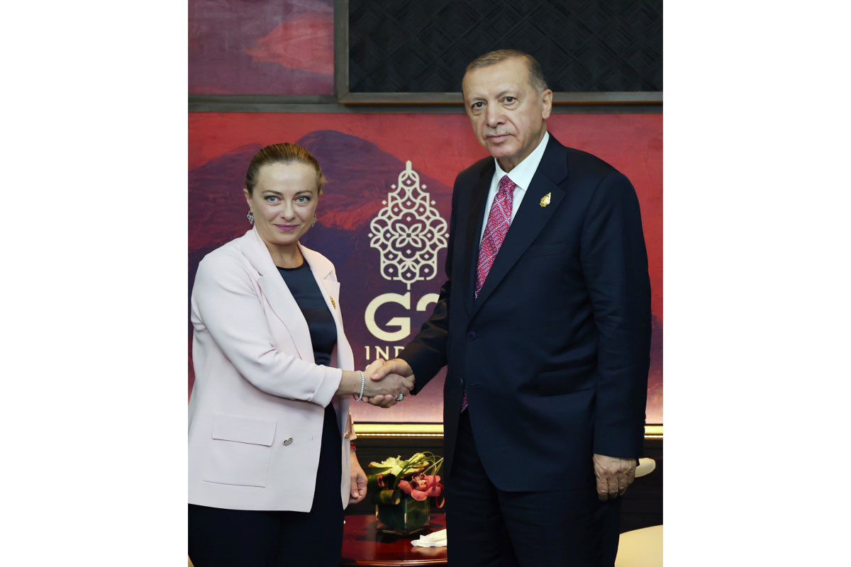 Corcia Meloni, Rəcəb Tayyib Ərdoğan