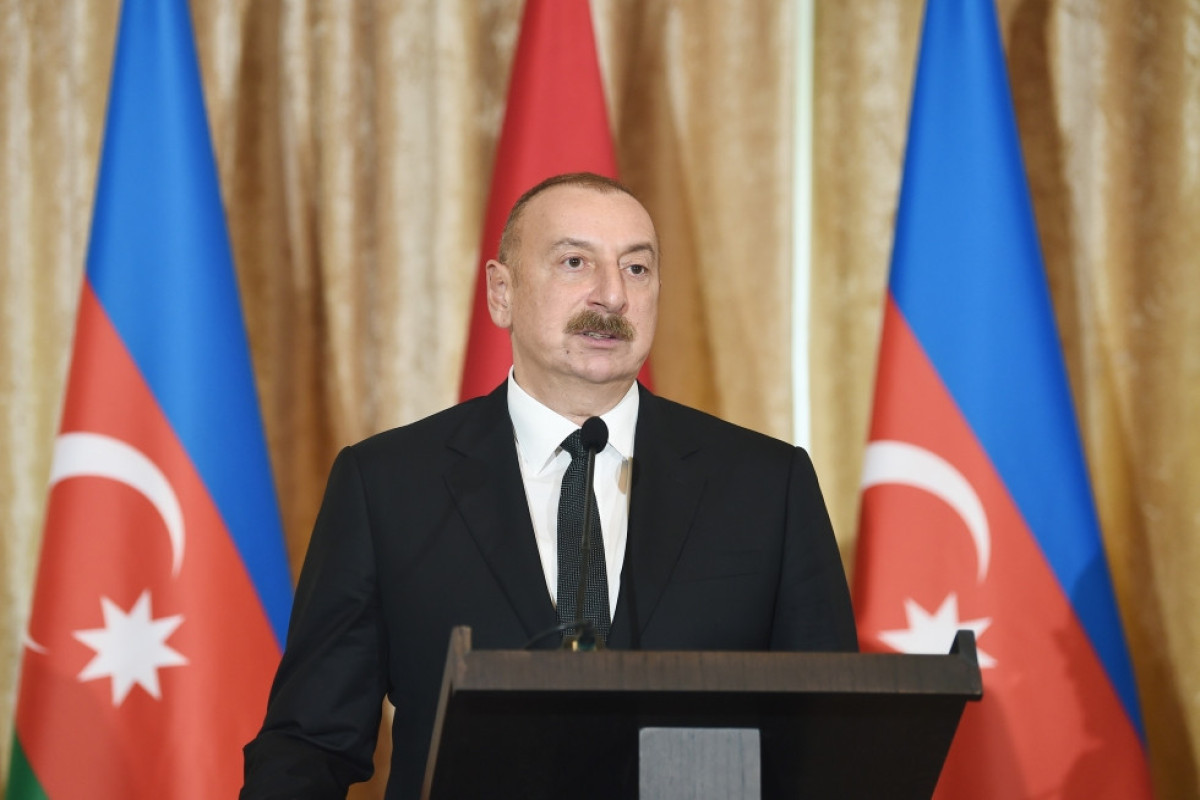 Президенты Азербайджана и Албании выступили с заявлениями для печати-ОБНОВЛЕНО 