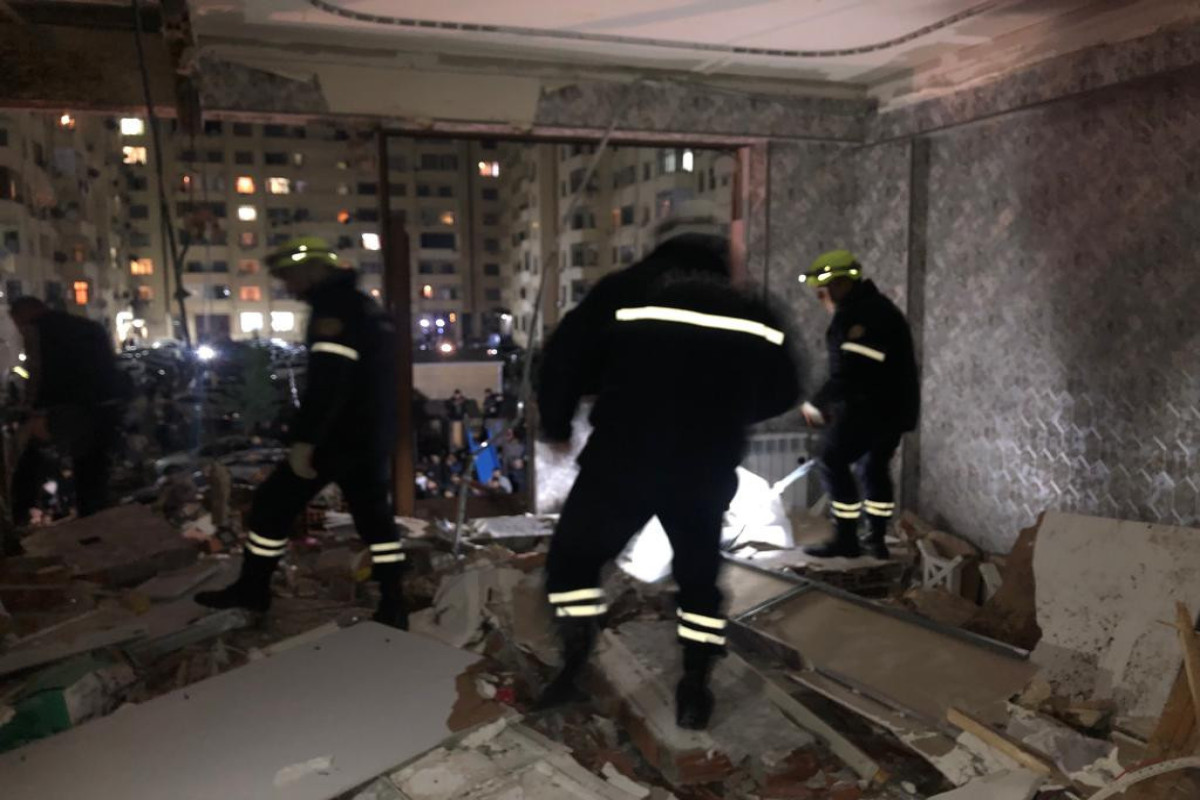 В Хырдалане в жилом доме прогремел взрыв