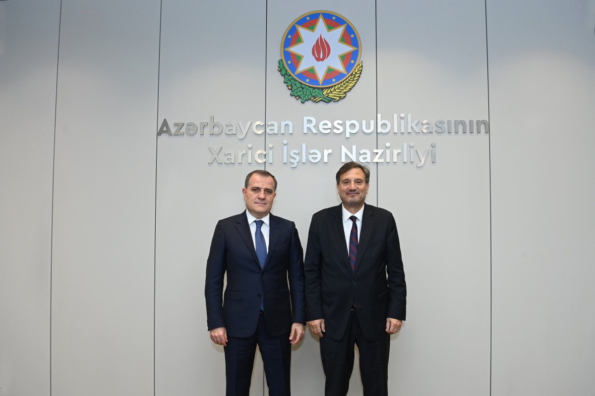 Azerbaijani FM receives Bulgarian Ambassador