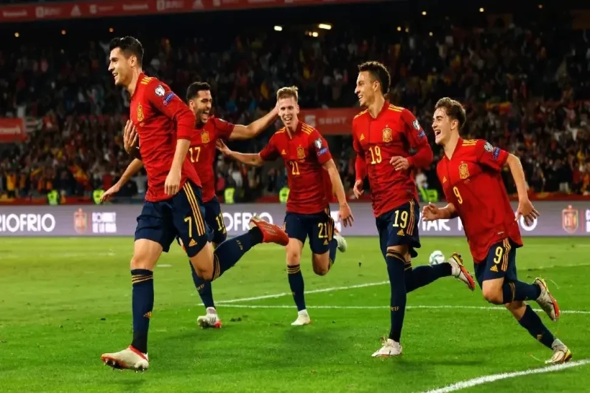 DÇ-2022: İspaniya yığmasının 7 futbolçusu xəstələnib