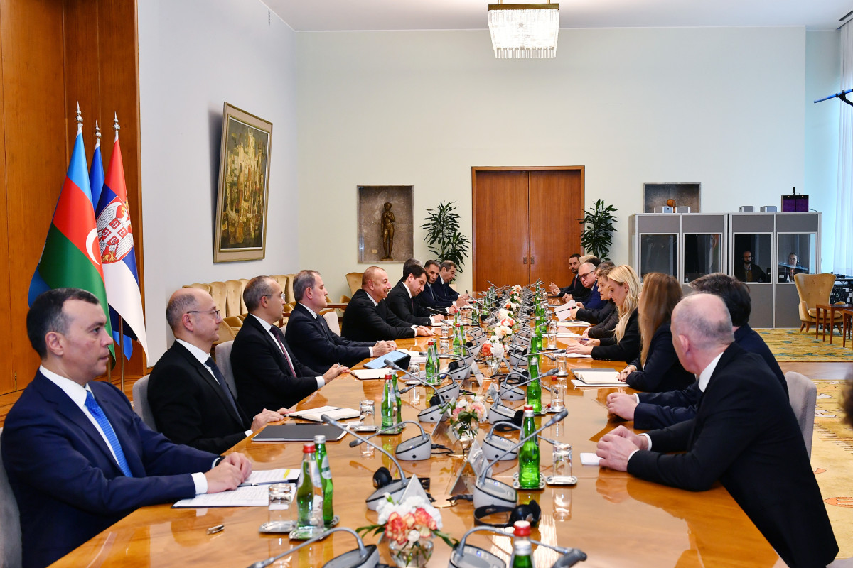 Prezident İlham Əliyevin Serbiyanın Baş naziri ilə geniş tərkibdə görüşü olub  - YENİLƏNİB 