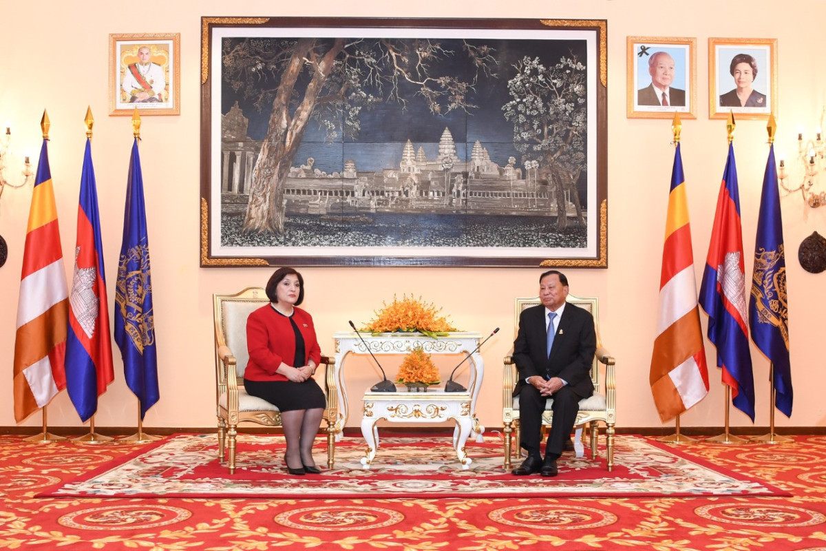 Chair of Milli Majlis meets with Chairman of Senate of Cambodia
