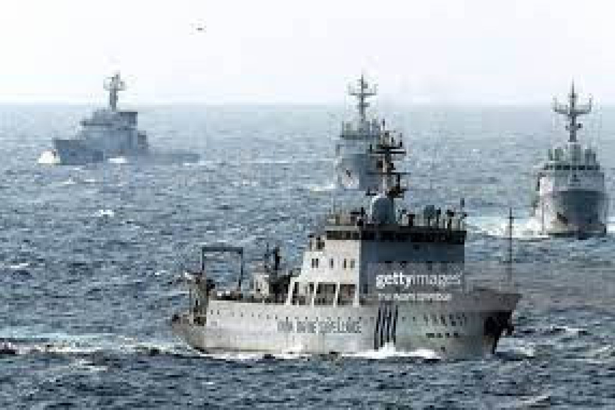 Корабли Китая вошли в зону у спорных островов Сенкаку в Восточно-Китайском море