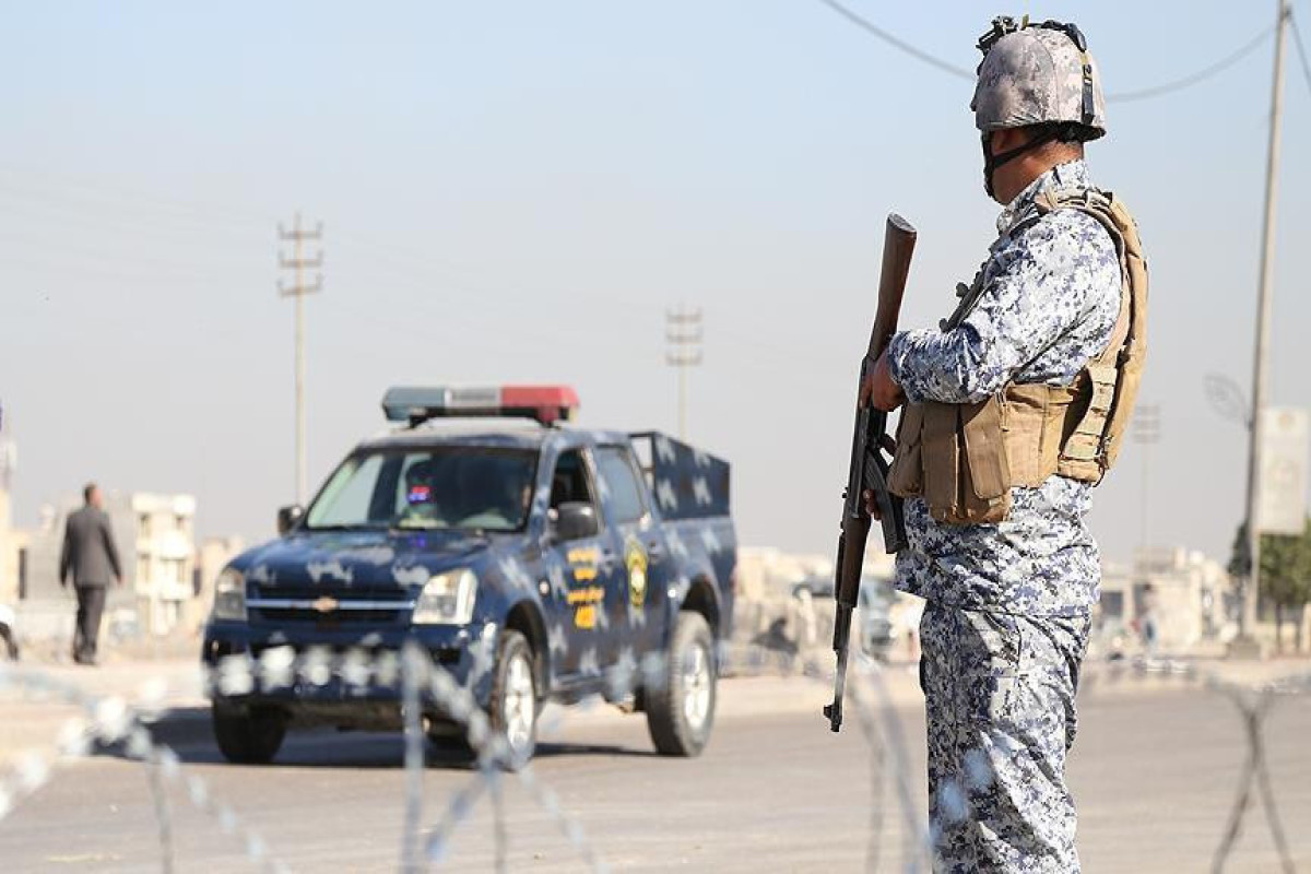 Иран сосредотачивает бронетехнику на границе с Ираком