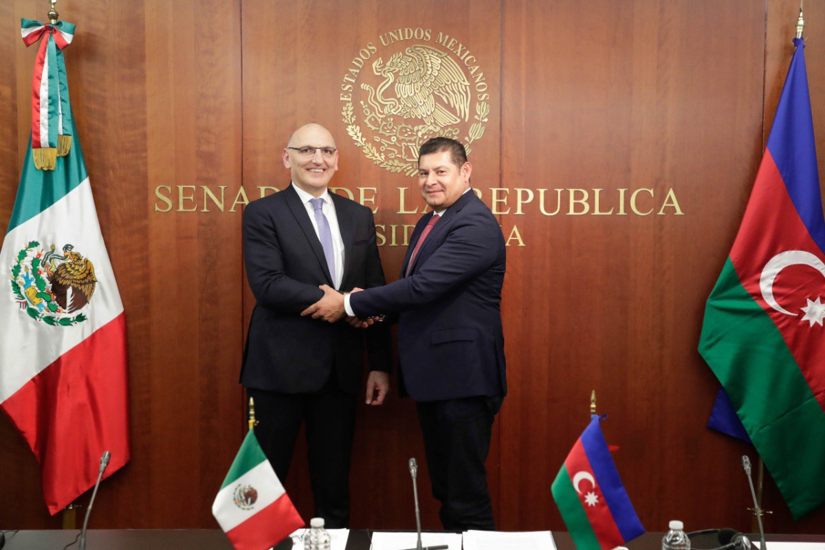 Помощник Первого вице-президента Эльчин Амирбеков побывал с визитом в Мексике