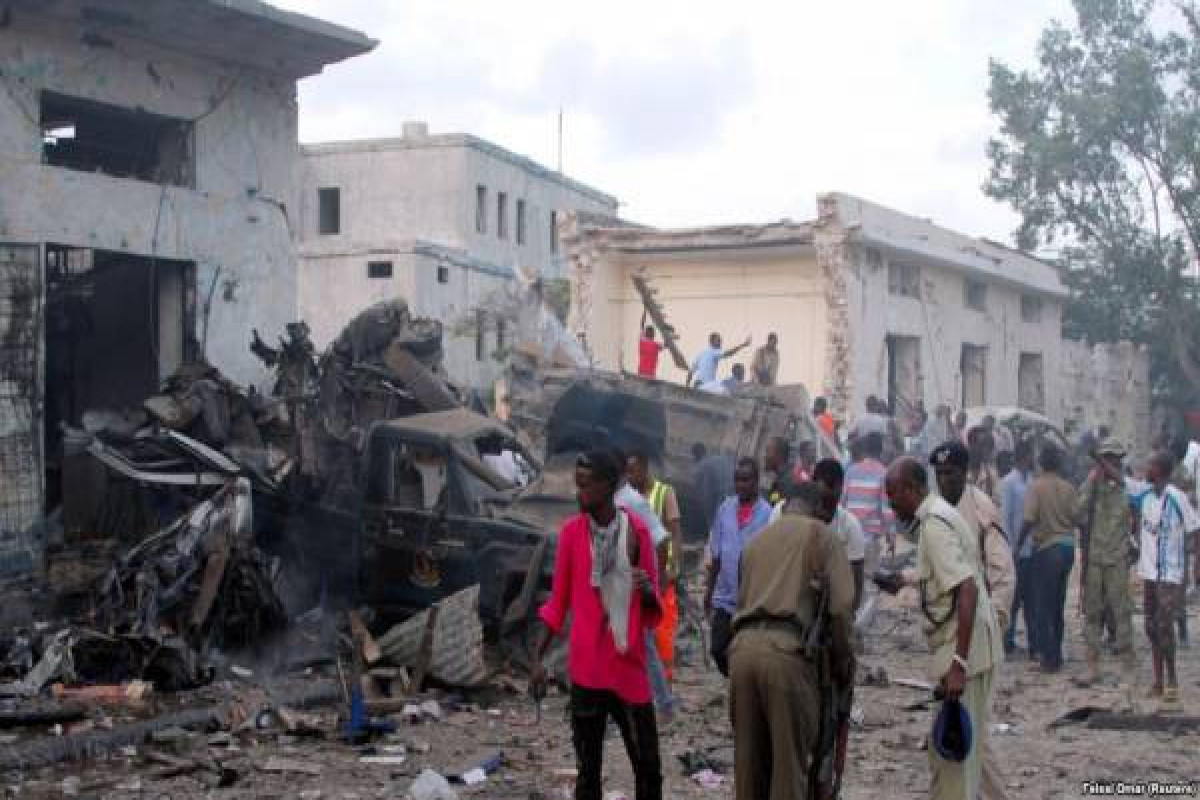 В ходе перестрелки с боевиками в Сомали ранен министр внутренней безопасности