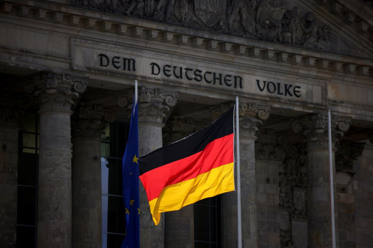 German government defends plan to ease citizenship rules