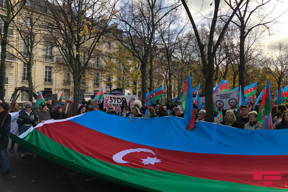 Перед Нацассамблеей Франции прошла акция протеста против обсуждения антиазербайджанской резолюции-ОБНОВЛЕНО -ФОТО -ВИДЕО 