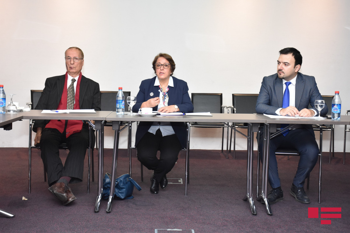 Hüquq müdafiəçisi: İranda etirazlarda güllələnərək öldürülənlər var