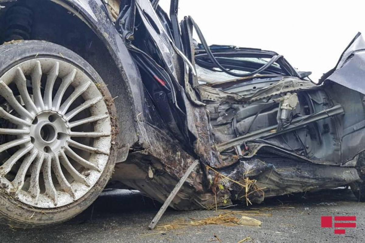 В Геранбое столкнулись два легковых автомобиля, есть погибший и пострадавшие