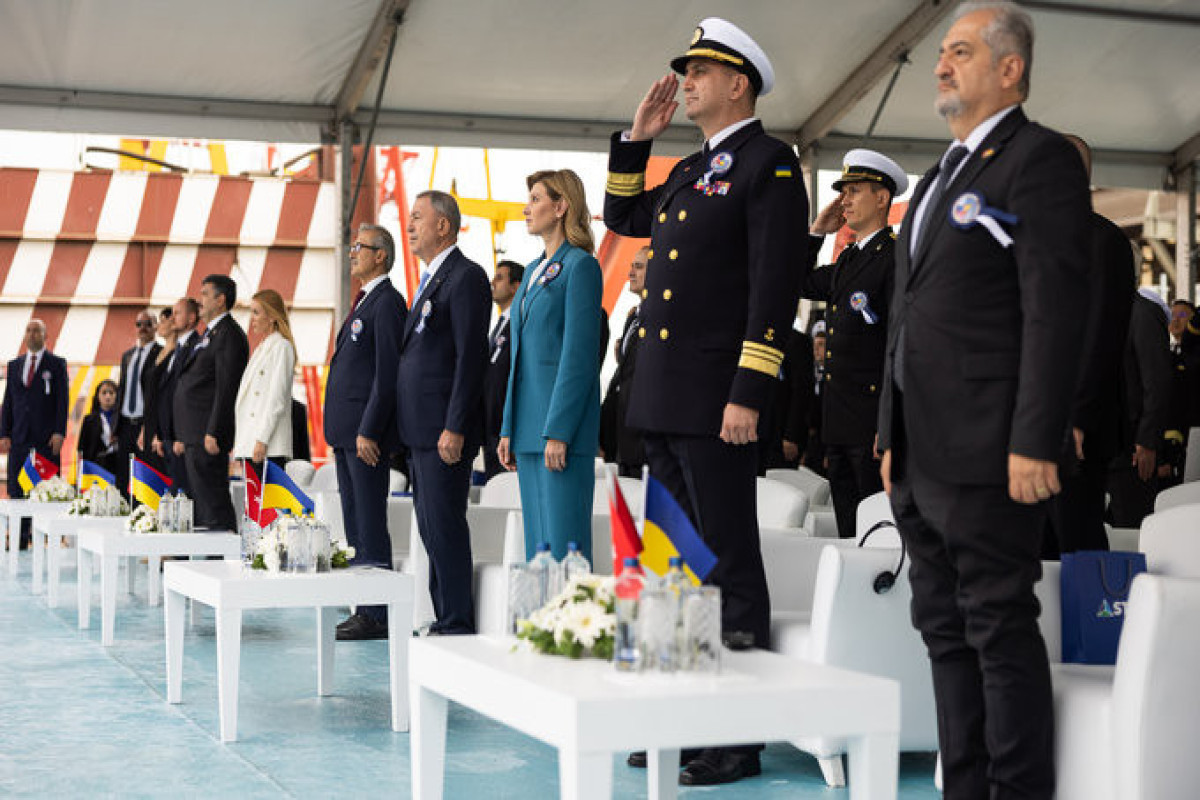Ukrayna donanmasının ilk korveti İstanbulda suya buraxılıb