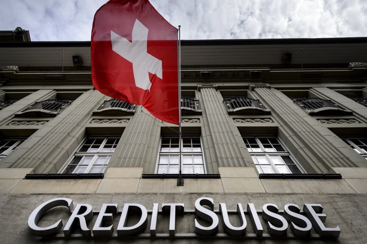 Credit Suisse slides 8% as markets fret about the risk of a Lehman Brothers-style collapse