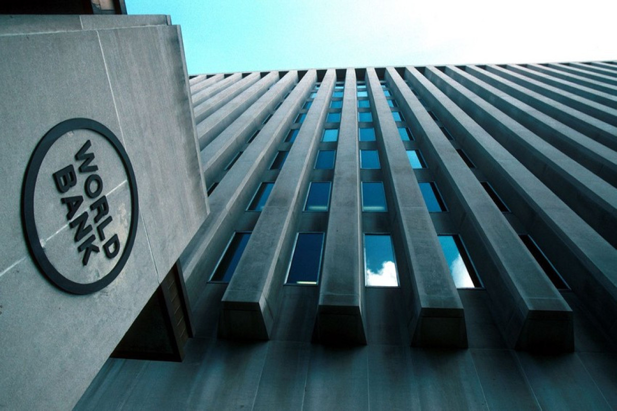 Dünya Bankı Azərbaycanın iqtisadi artım proqnozunu yaxşılaşdırıb