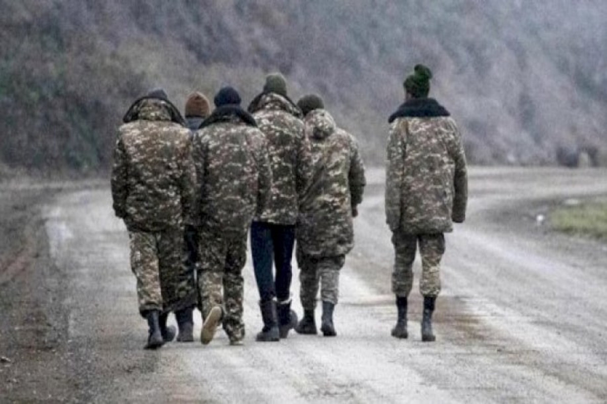 Azerbaijan hands over 17 more Armenian servicemen