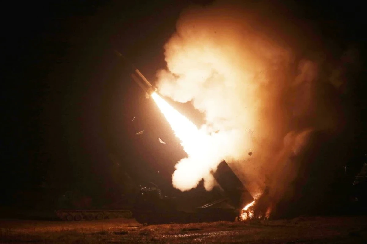 South Korea, U.S. fire missiles into the sea to protest 