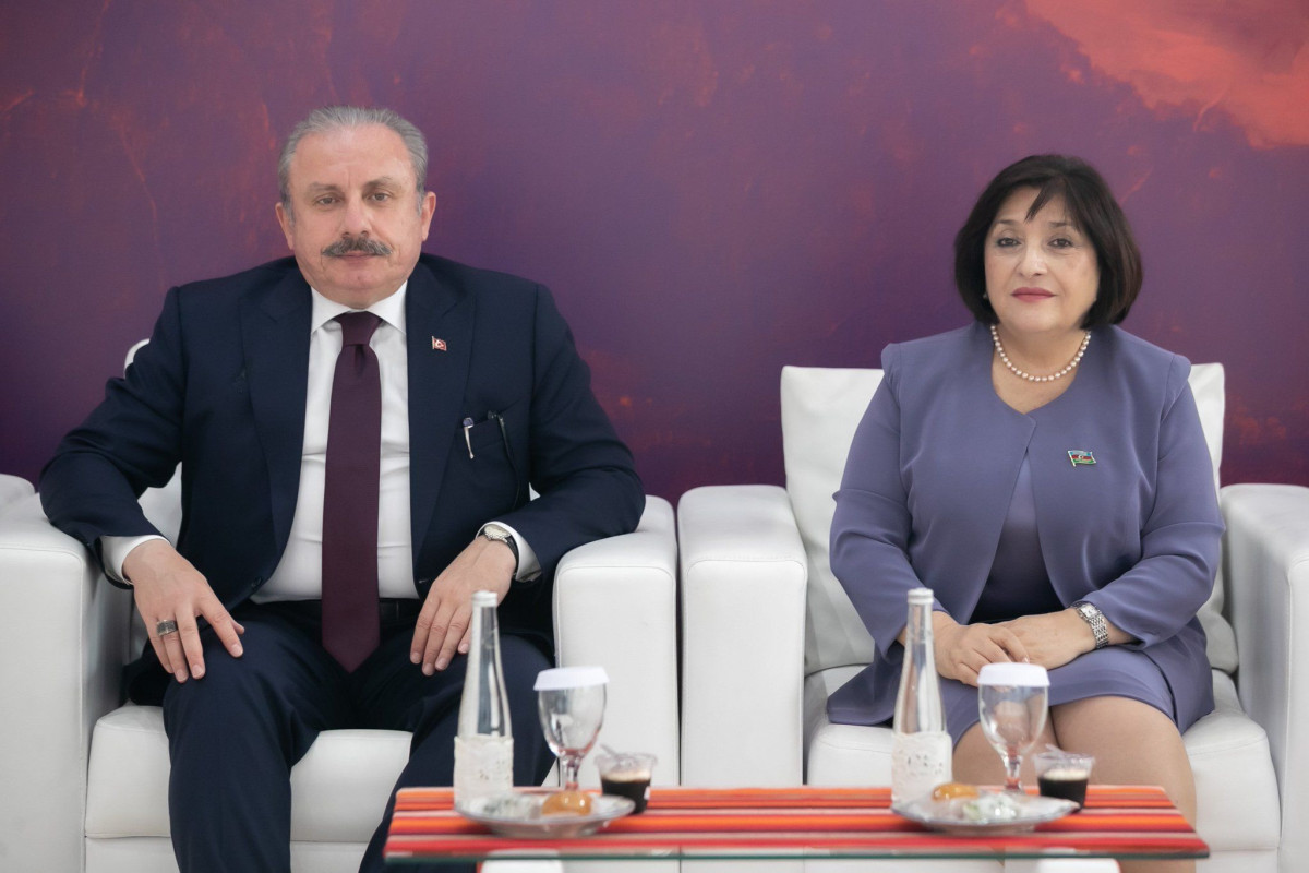 Azərbaycan və Türkiyə parlament sədrləri regional hadisələri müzakirə edib