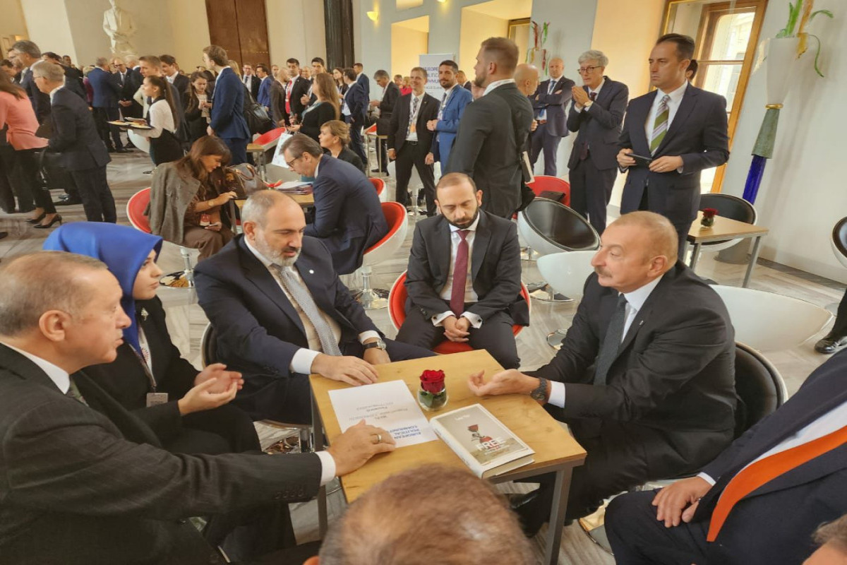 В Праге состоялась неформальная встреча лидеров Азербайджана, Турции и Армении-ФОТО -ВИДЕО 
