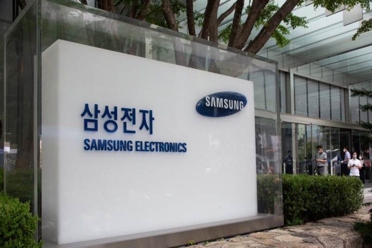 Samsung sees Q3 operating profit fall 31.7%